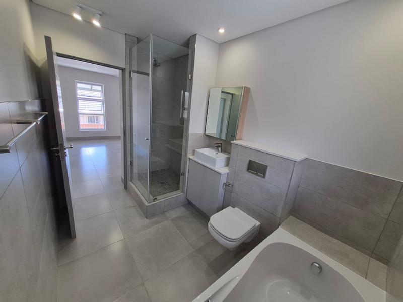 3 Bedroom Property for Sale in Dormehls Drift Western Cape